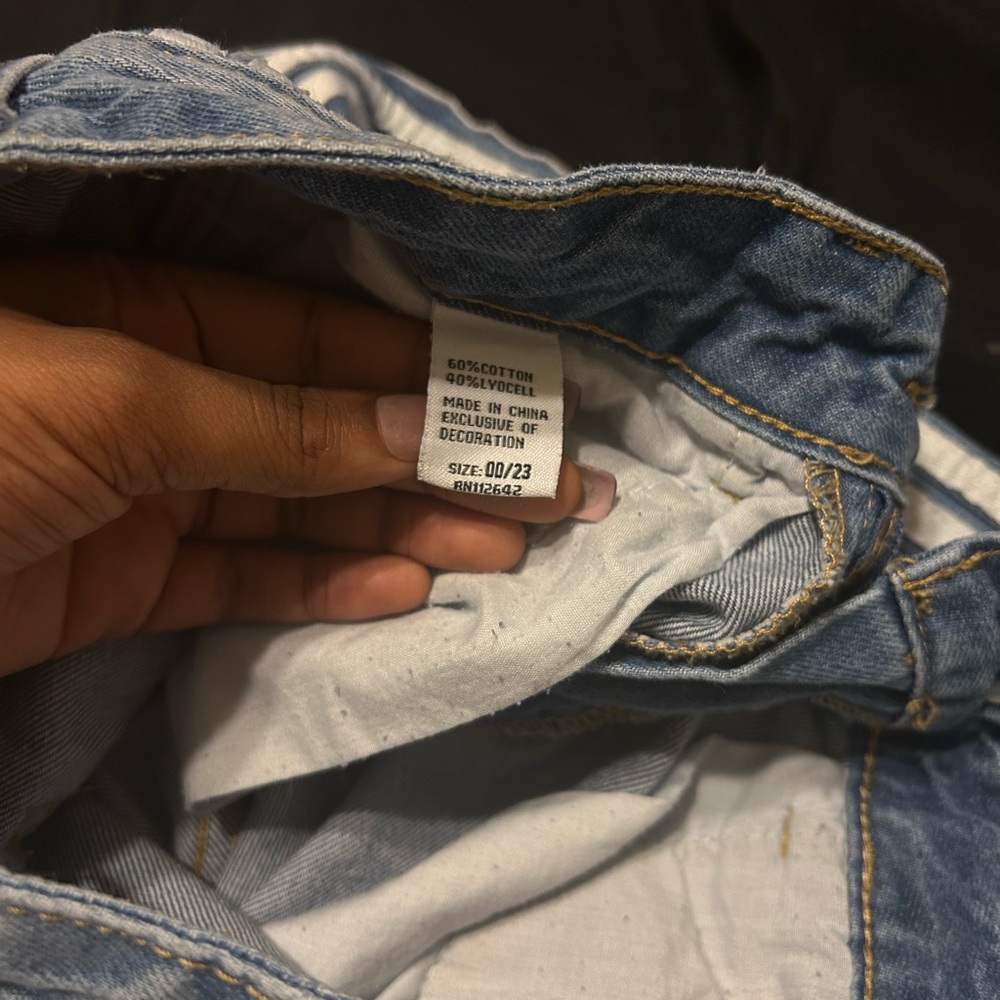Telepatía Side Stripe Tie Detail Baggy Ribbon Jeans | Light Wash Denim - Picture 4 of 5